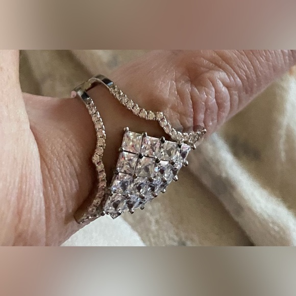 Sterling silver cubic ring size 8 - Picture 4 of 5